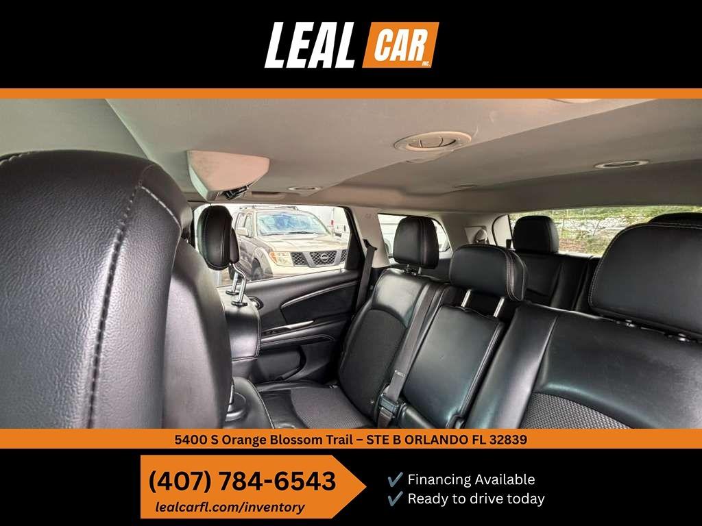 2020 Dodge Journey Crossroad - Photo 9