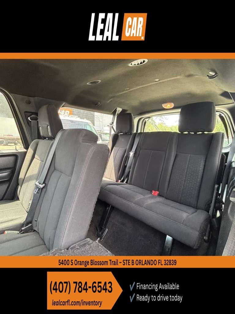 2017 Ford Expedition XLT - Photo 9